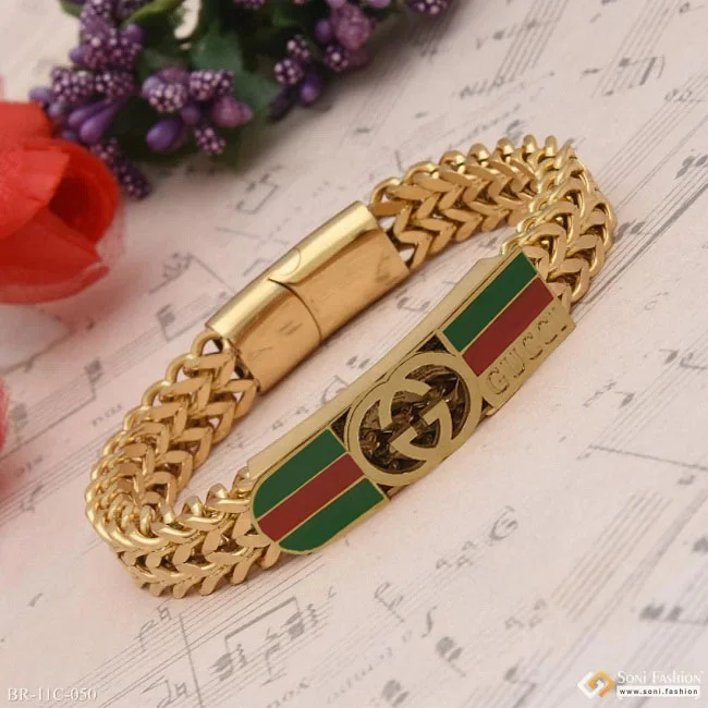 Best Quality Elegant Design Golden  Color Bracelet For Men