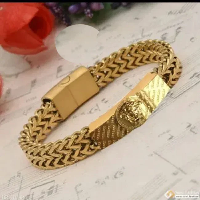 Best Quality Elegant Design Golden  Color Bracelet For Men